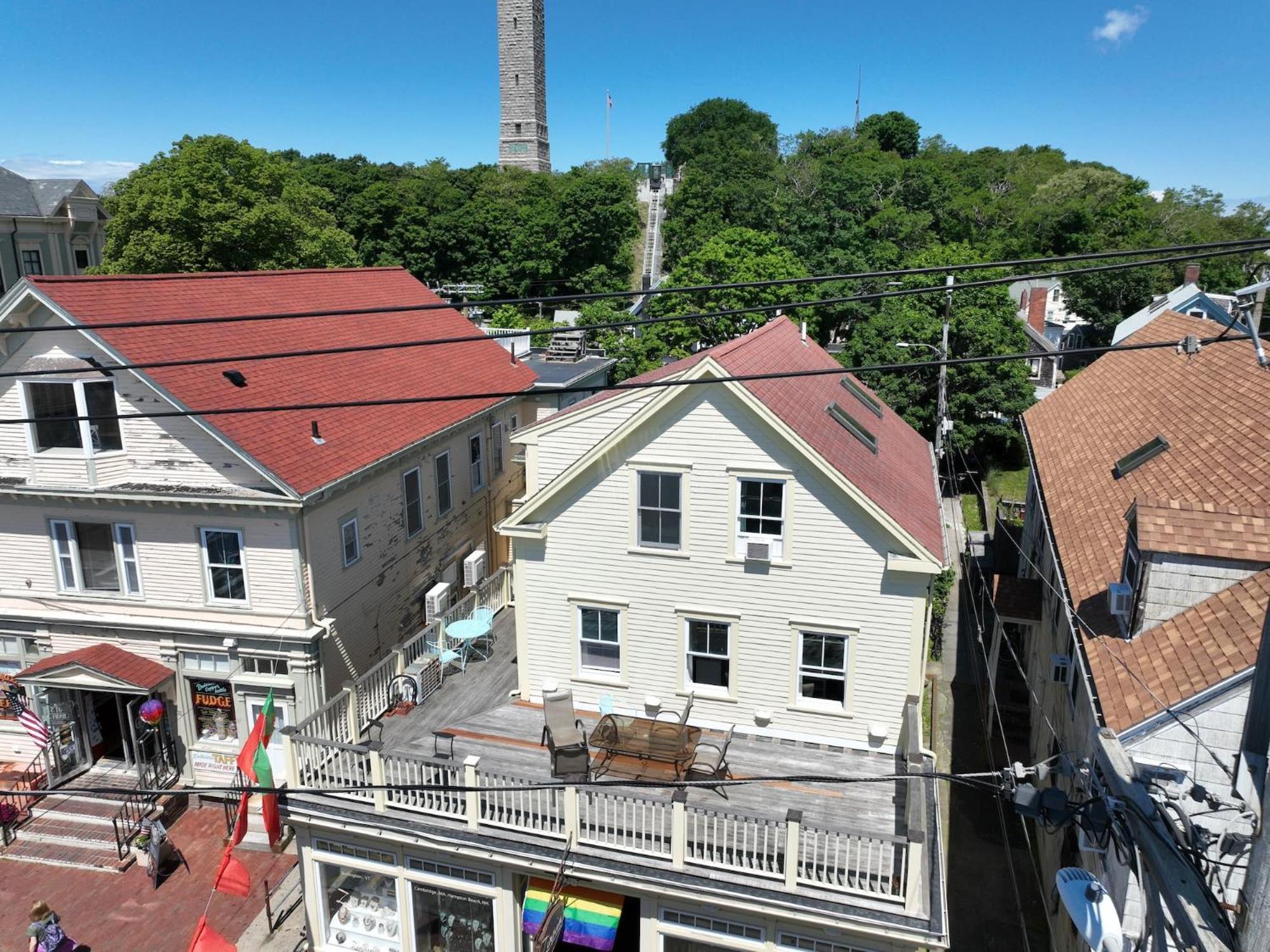Apartamento Center Of Town Steps Away Private Deck Provincetown Exterior foto